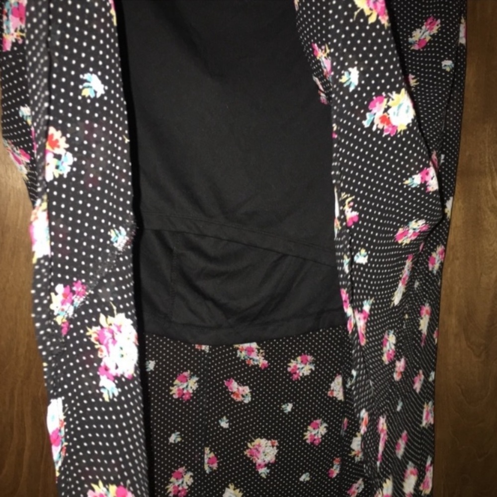 Torrid maxi hi lo floral skirt size 12. - Picture 5 of 9